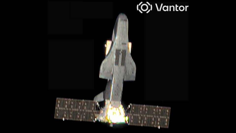 Satellite Image Reportedly Shows China's Shenlong Space Plane in Orbit