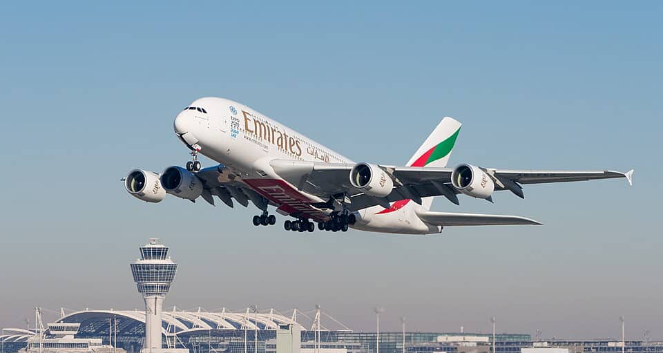 Emirates Plans A350 Service Expansion to Hanoi and Ho Chi Minh City