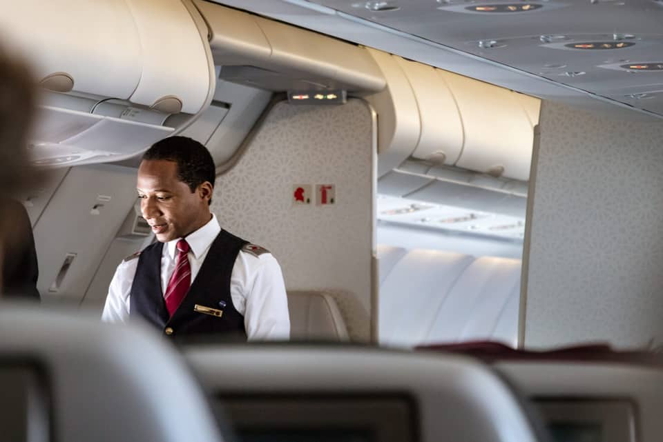 Photo: Paddle Your Own Kanoo Qatar Airways to Allow Beards for Male Cabin Crew From November 2026